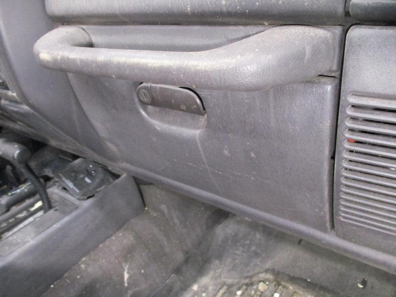 WRANGLER  2000 Glove Box 2012908