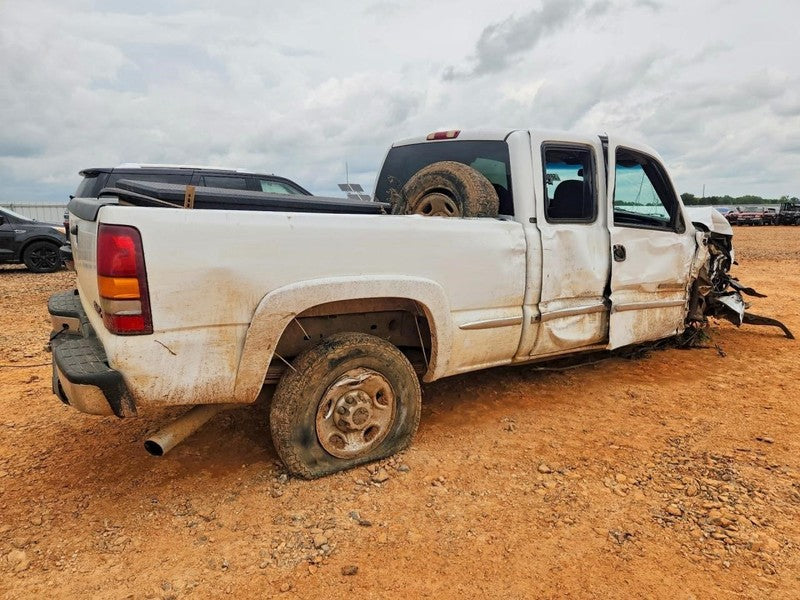 Starter Motor Fits 00-05 SIERRA 2500 PICKUP 2015481