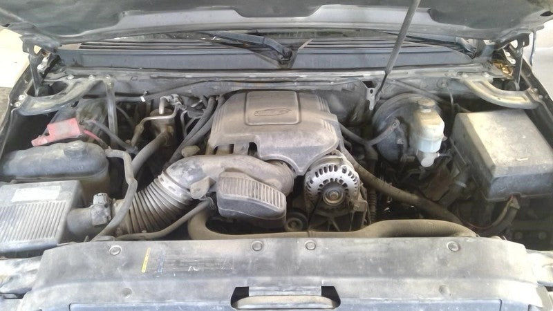 SUBURBN15 2011 Engine Cover 1930612