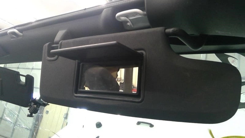 Passenger Sun Visor VIN W 6th Digit Jk Body Fits 11-18 WRANGLER 195847