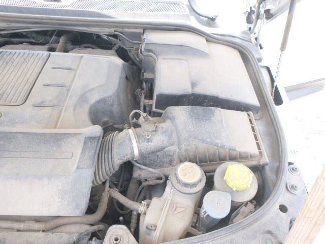 Grille Upper Hse Fits 10-11 RANGE ROVER SPORT 1624938