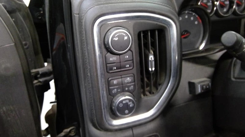 SILVRDO15 2019 Dash/Interior/Seat Switch 1912453
