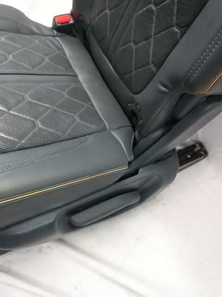GRANDWGNR 2022 Seat Rear 1497482