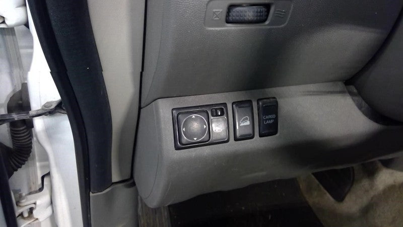 FRONTIER  2015 Dash/Interior/Seat Switch 1722924