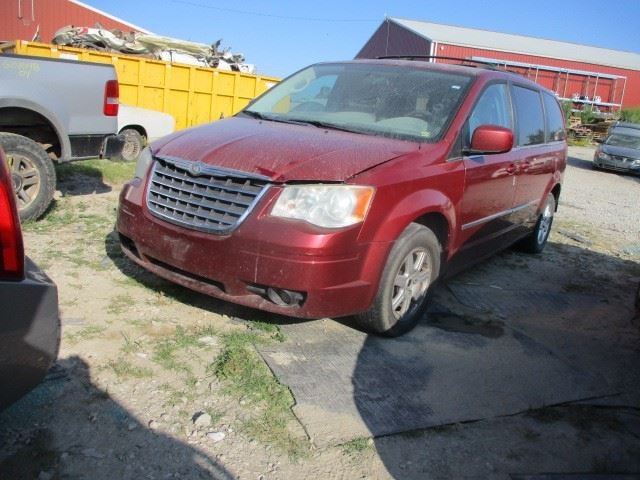 Intake Manifold 3.3L Lower Fits 01-10 CARAVAN 1583739
