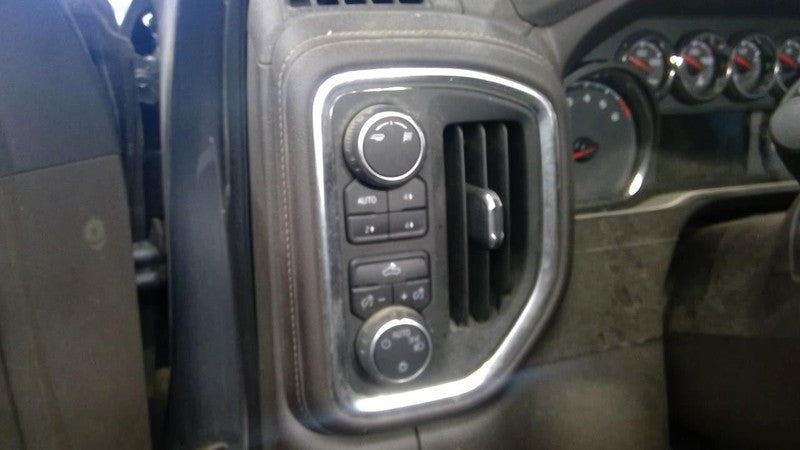 SILVRDO15 2019 Dash/Interior/Seat Switch 1741982