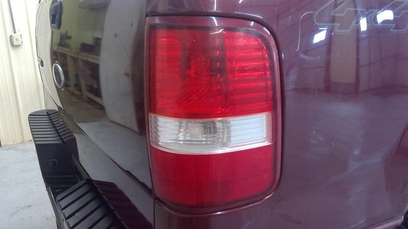 Passenger Tail Light Styleside Fits 04-08 FORD F150 PICKUP 1935035