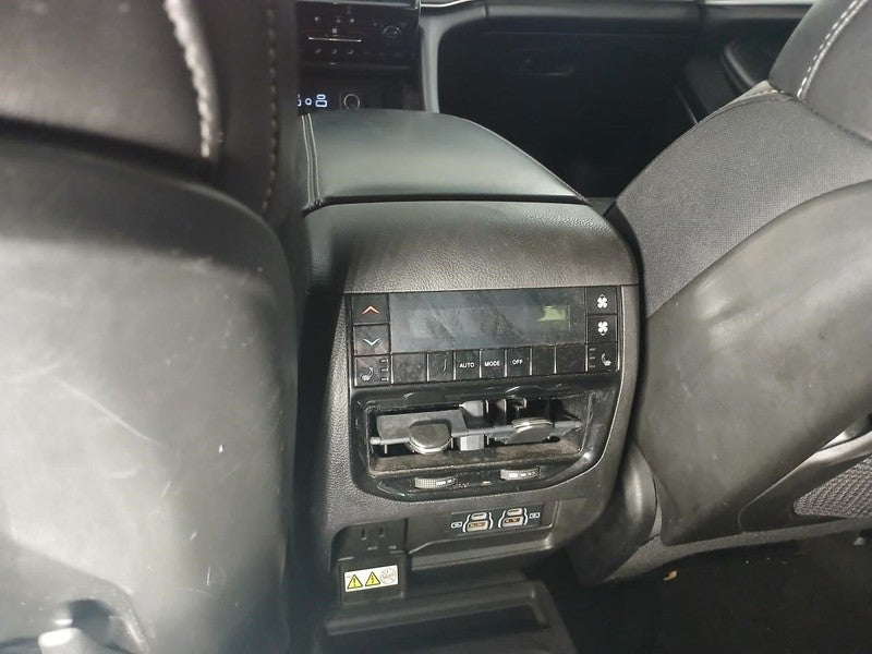 Temperature Control Temperature Control Rear Fits 22-25 GRAND CHEROKEE