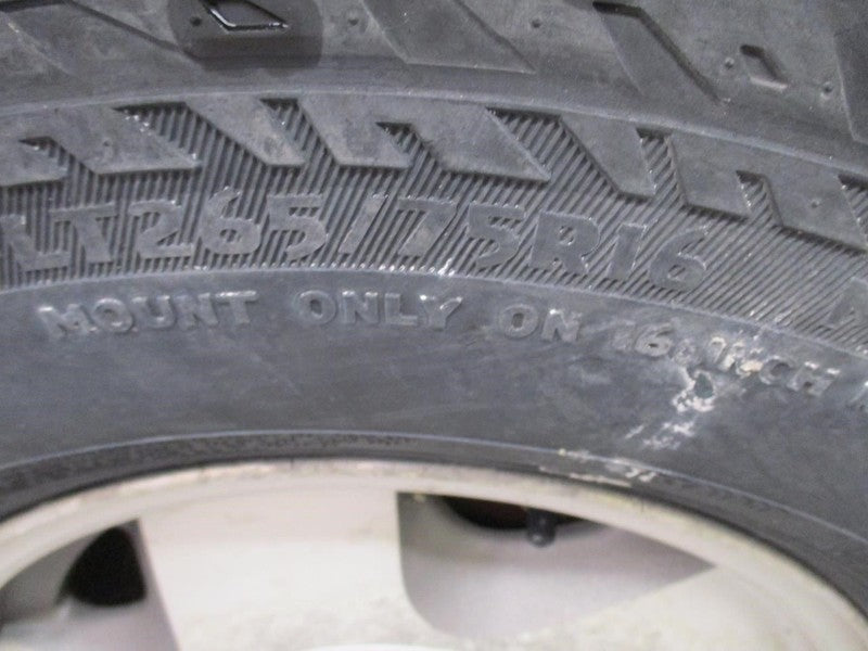 GMC Sierra 1500 1997 Headrest Used 7635