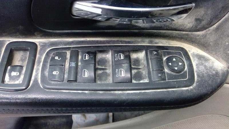 Driver Front Door Switch Driver's Master Fits 08-11 CARAVAN 2023569