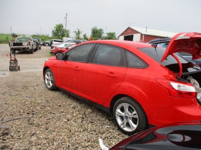 Driver Grille Cover Mounted Lower S Model Fits 12-14 FOCUS 1506104