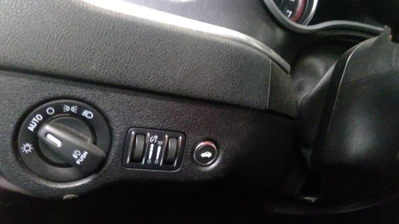 CHARGER   2015 Dash/Interior/Seat Switch 1906874