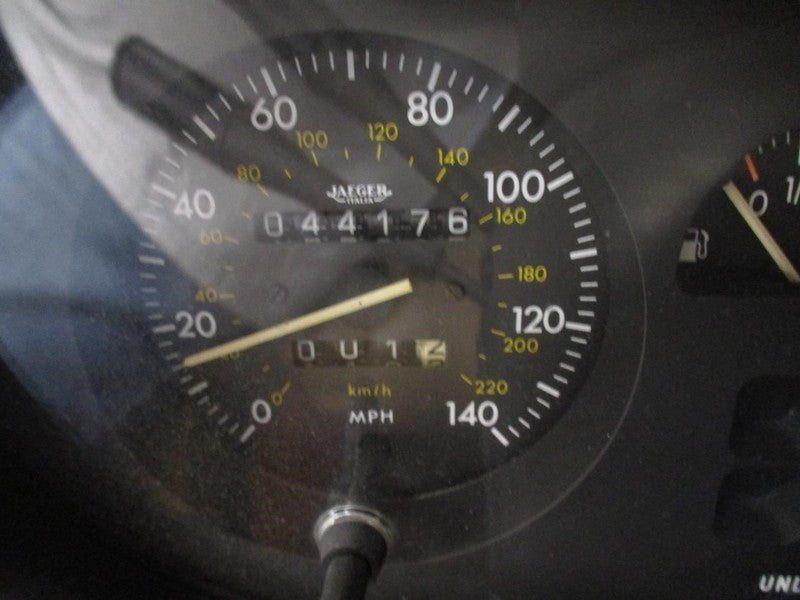 AC Compressor Fits 84-89 ALFA-ROMEO 2000 1688096