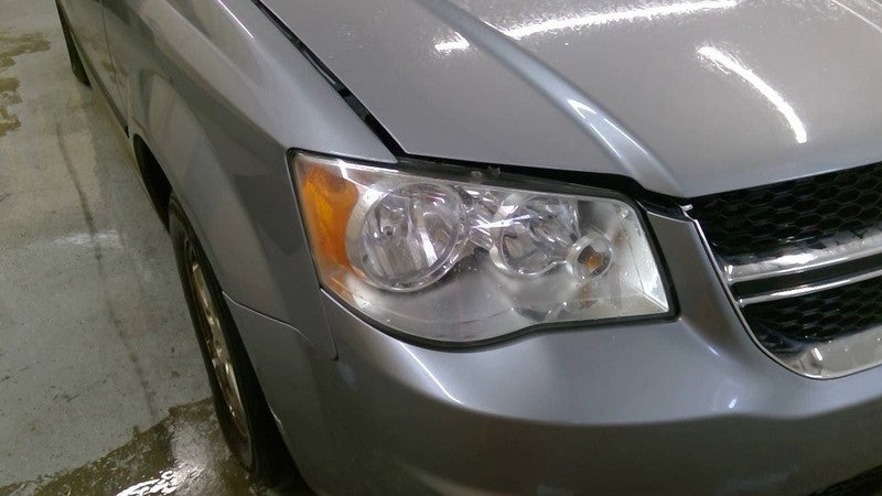 Starter Motor Fits 11-20 CARAVAN 1717262