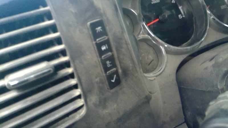 SILVRDO25 2013 Dash/Interior/Seat Switch 1893813