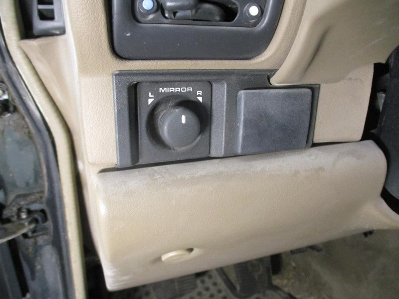 DISCOVERY 1995 Dash/Interior/Seat Switch 1923243