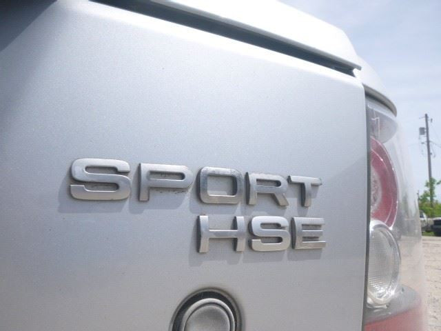 Grille Upper Hse Fits 10-11 RANGE ROVER SPORT 1624938