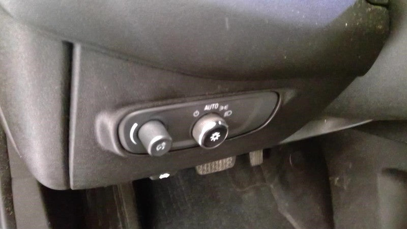EQUINOX   2018 Dash/Interior/Seat Switch 2026650