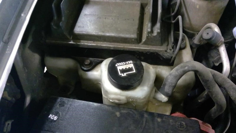 Coolant Reservoir Fits 95-05 BLAZER S10/JIMMY S15 1895098