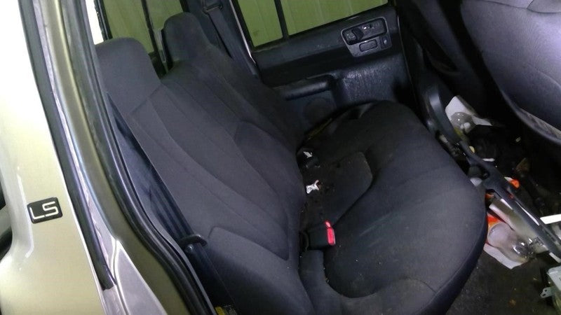 S10PICKUP 2003 Seat Rear 1895131