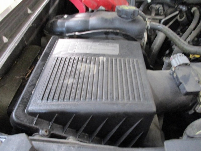 SUBURBN15 2011 Seat Rear 2060962