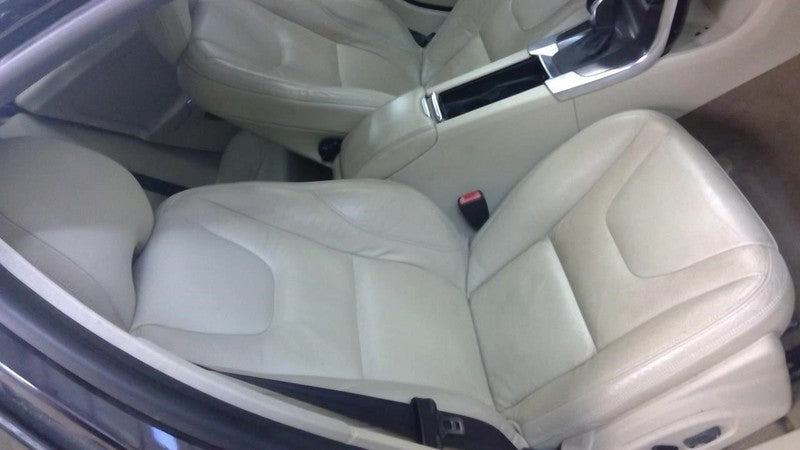 Passenger Front Seat Bucket  Leather Fits 14-17 VOLVO XC60 1737703