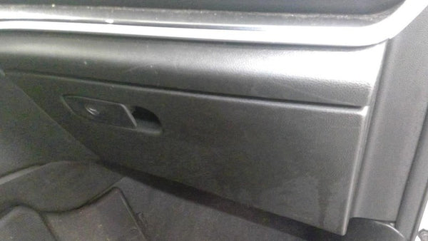 GRANDCHER 2021 Glove Box 1945495
