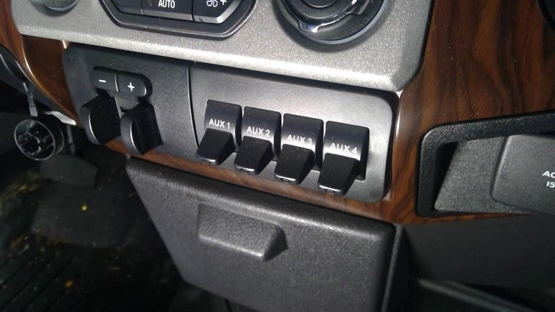 F250SD    2016 Dash/Interior/Seat Switch 2015442