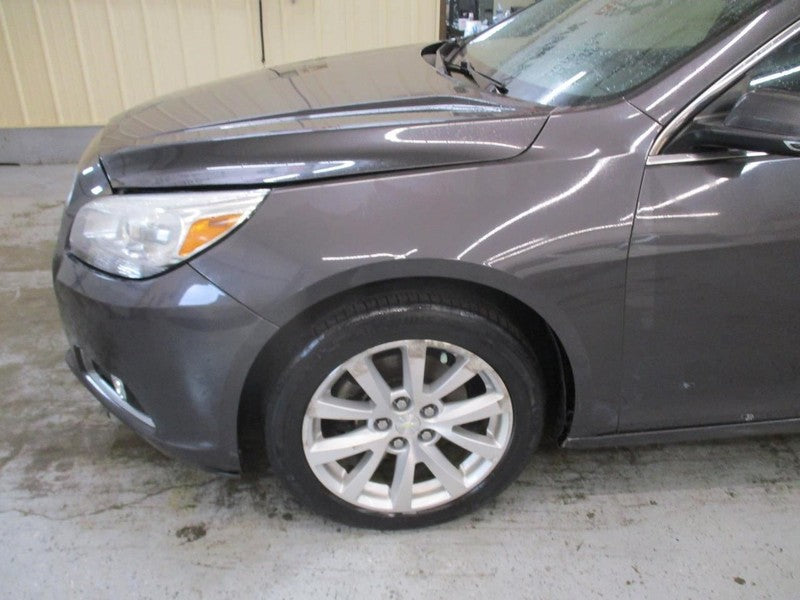 MALIBU    2013 Engine Cover 1865473