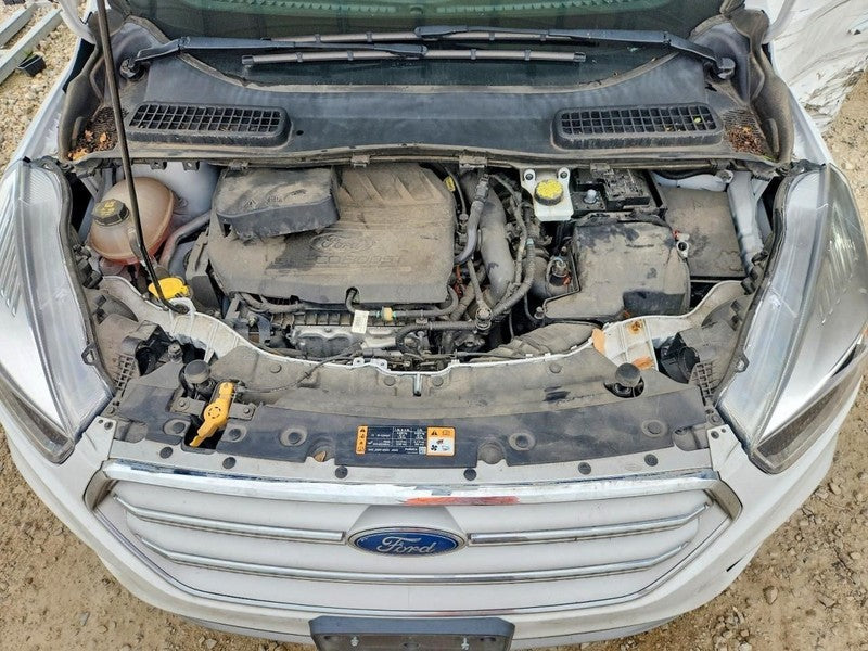 ESCAPE    2018 Glove Box 2016890