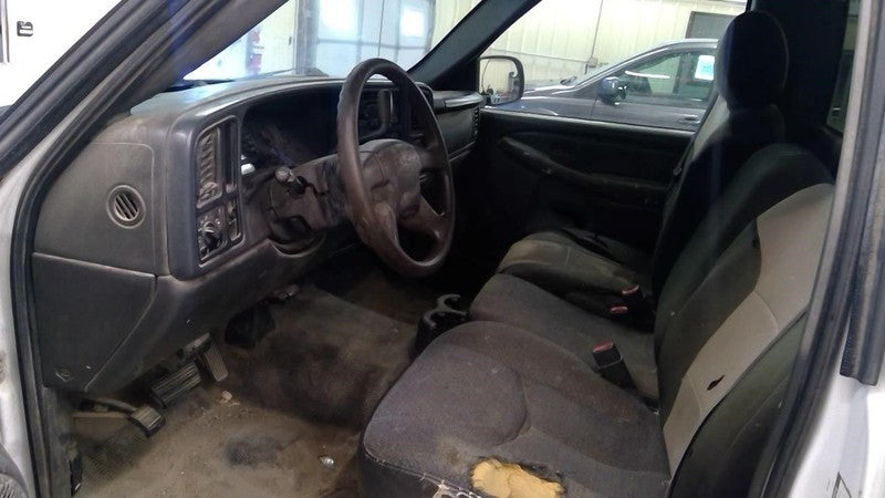 GMC Sierra 2500 2004 Headrest Used 8033