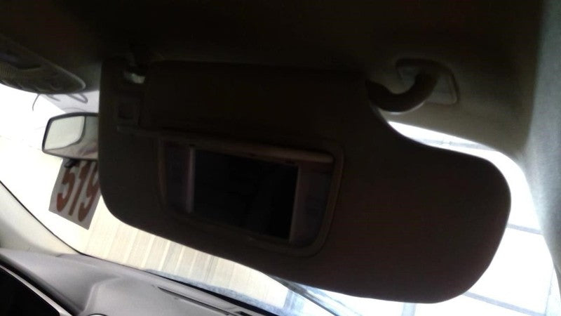 Passenger Sun Visor Illuminated Without Sunroof Fits 17-20 FUSION 1740