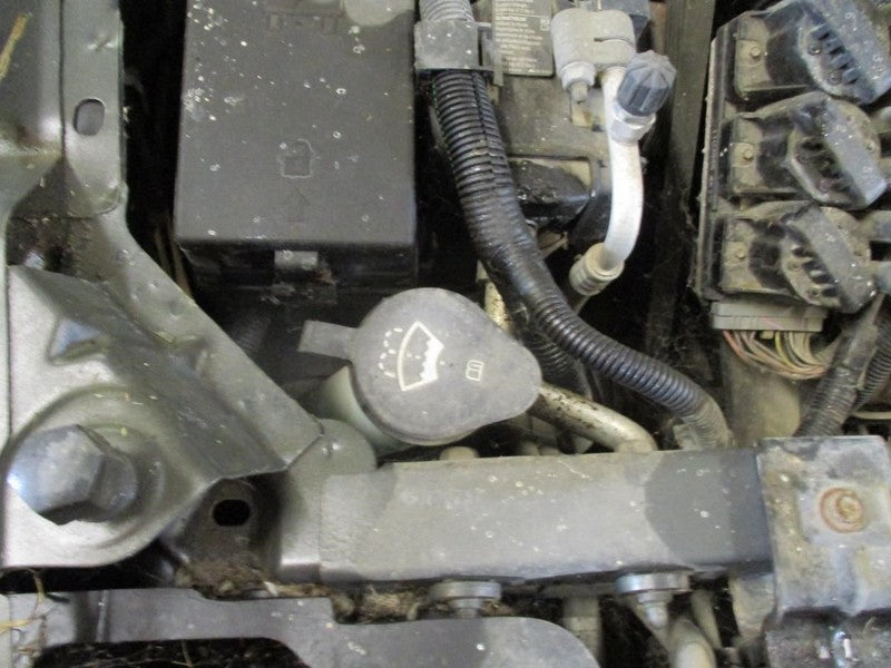 Seat Belt Front 60/40 Seats Driver Buckle Fits 02-05 LESABRE 2010132