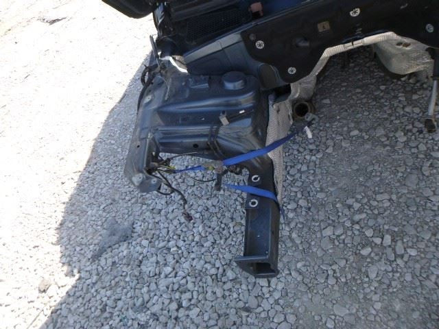 Q5 AUDI   2016 Valve Cover 1899675