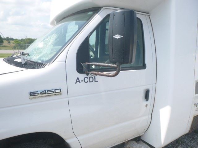 E450SD    2018 Alternator 1619468
