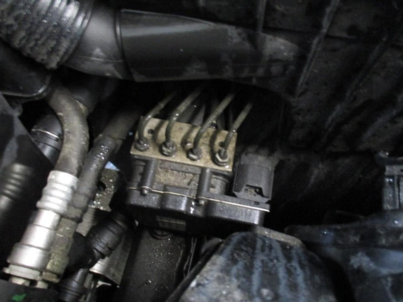 Carrier 3.0L Rear Automatic Transmission Fits 04-06 BMW X5 1733429