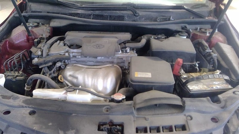 Passenger Headlight Halogen Without Black Trim Fits 15-17 CAMRY 164000