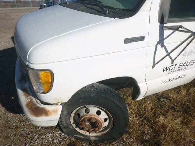 Rear Axle DRW Model 70-1HD ID F6UA-AAA Fits 92-96 FORD E350 VAN 161947