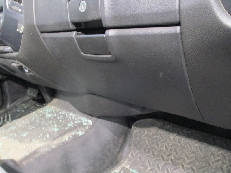 SILVRDO15 2018 Glove Box 1739849