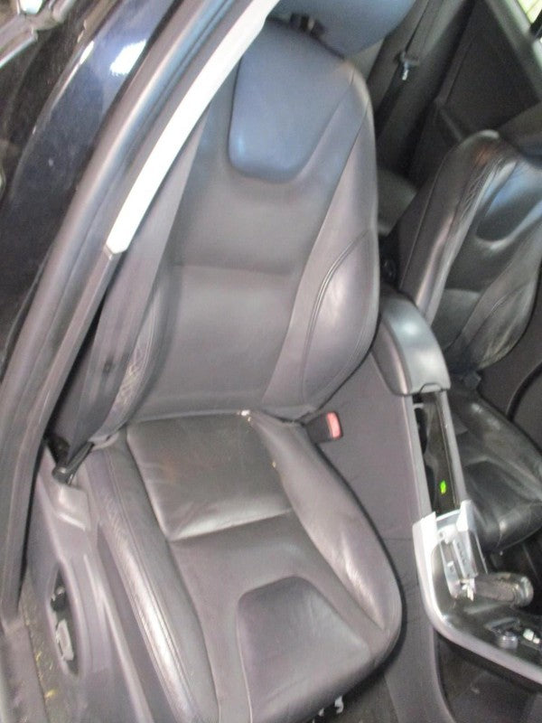 Passenger Front Seat Bucket  Leather Fits 14-17 VOLVO XC60 1971935