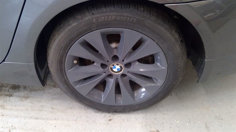 Driver Headlight With Xenon HID Fits 05-07 BMW 525i 1684138