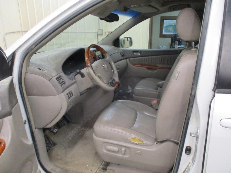 AC Evaporator Front Xle Fits 04-06 SIENNA 2048041