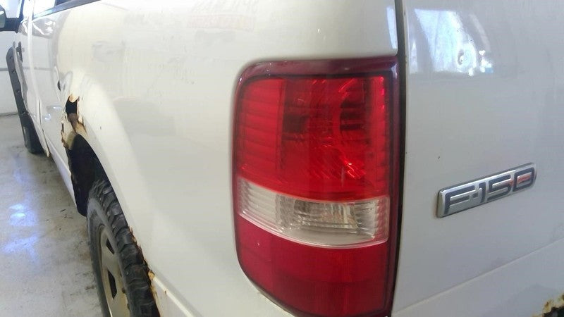 Driver Left Tail Light Styleside Fits 04-08 FORD F150 PICKUP 1881131