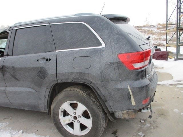 Grille Laredo VIN A 7th Digit Lower Fits 11-13 GRAND CHEROKEE 1230289