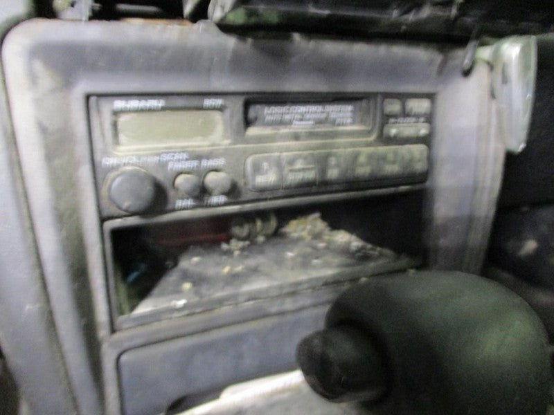 Audio Equipment Radio Am-fm-cassette Sedan GT Fits 95-99 LEGACY 188979