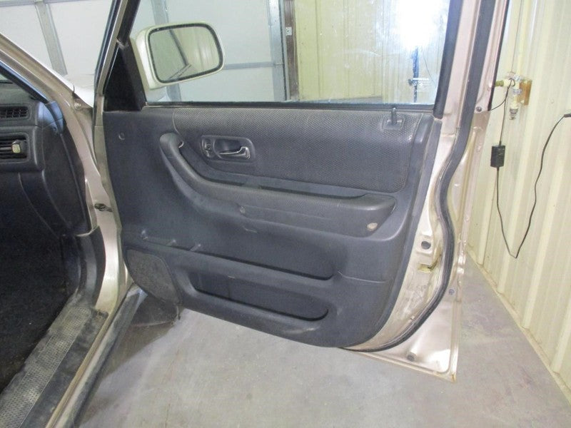 CR-V      2000 Front Door Trim Panel 2039408