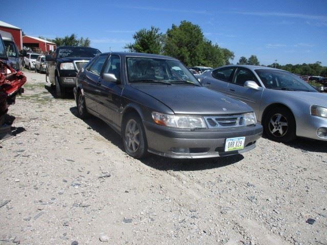 Intercooler Convertible Fits 99-03 SAAB 9-3 1631506