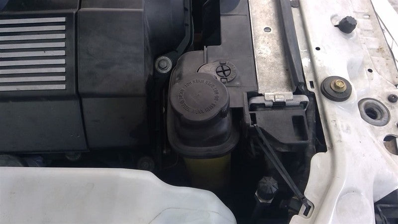 Z3        1997 Glove Box 1705154
