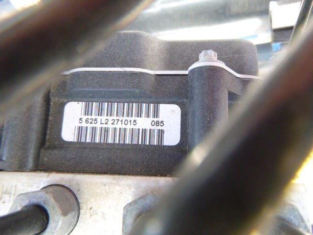 Q5 AUDI   2016 Valve Cover 1899675