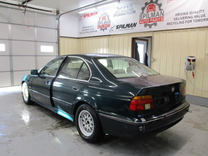 AC Compressor Fits 98-00 BMW 528i 1725009